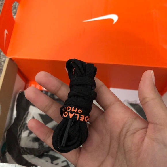 off white nike zoom fly - Picture 3 of 10